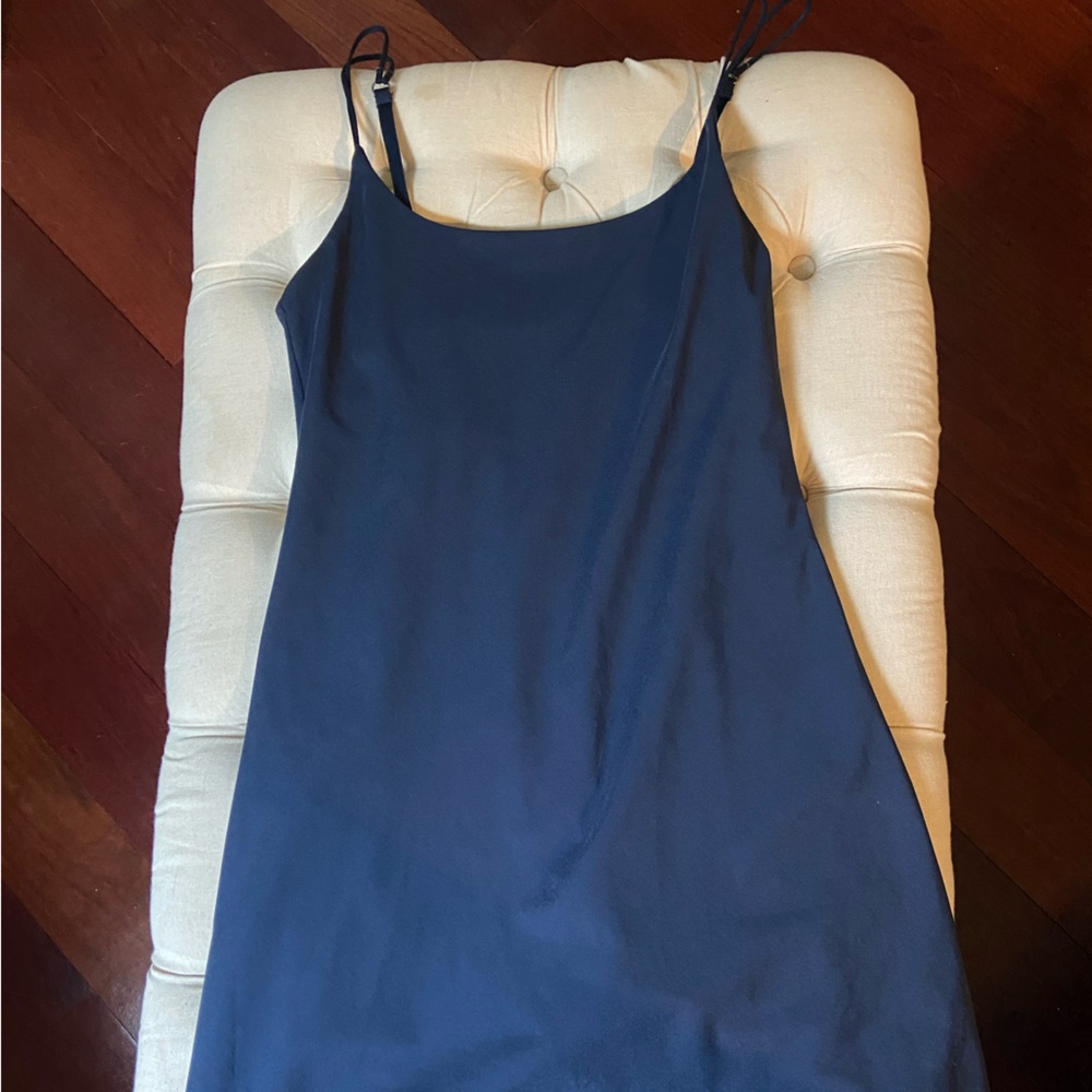 Abercrombie & Fitch Traveler Athletic Dress